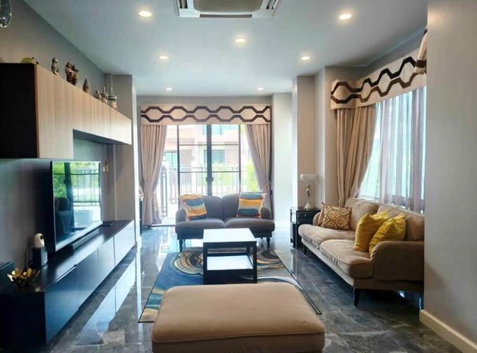 ให้เช่าบ้านเดี่ยว 3 ห้องนอน 67 ตร.ว. อควา ดิวินา รามคำแหง 94