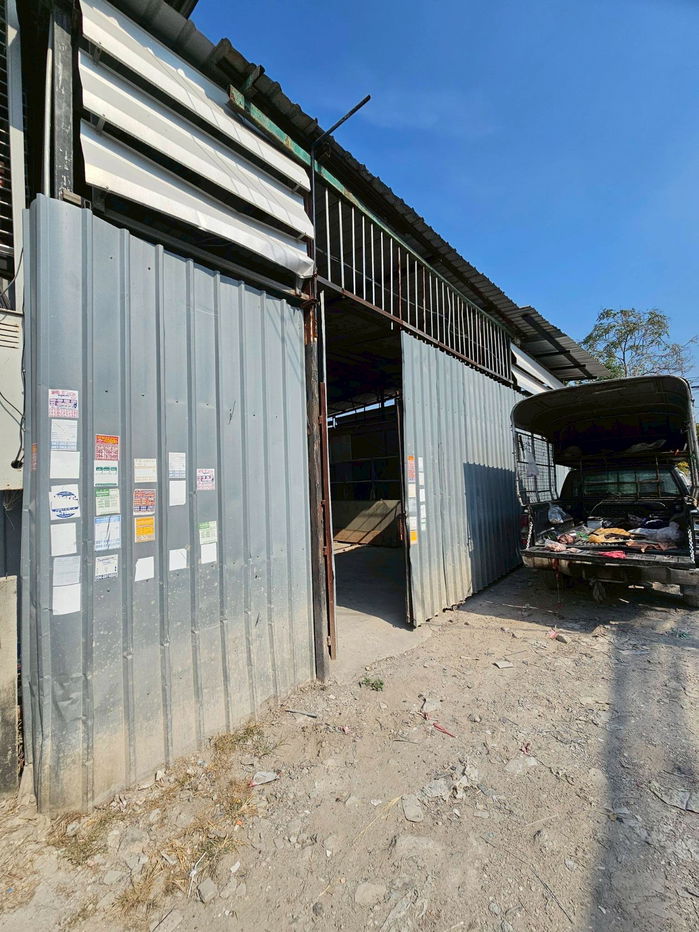 รูป ปล่อยเช่า โกดัง ทำเล สะแกงาม พระรามสอง ที่ดิน 90วา ติดต่อสอบถามที่ LINE OA : @313fajed - รูปที่ 9/9