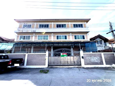 อาคารพาณิชย์ สมุทรปราการ : อาคารพาณิชย์ สำหรับขาย กรุงสยามวิลล่า บางพลีใหญ่ บางพลี สมุทรปราการ