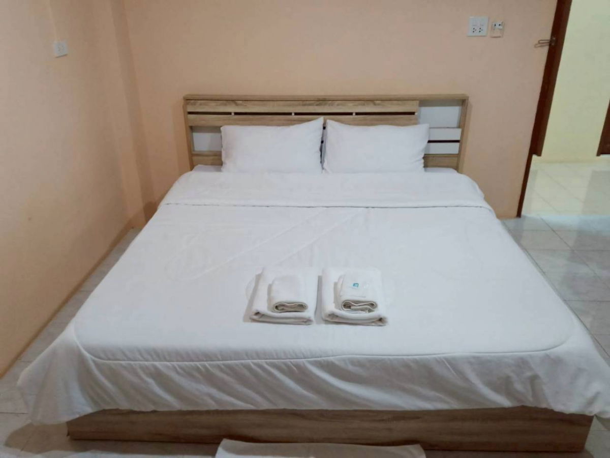 รูป ขายบิ๊ก เม้าท์ บิสโทร แอนด์ เรสเตอรองท์ ร้านอาหาร พร้อมห้องพัก ปราจีนบุรี ทางขึ้นเขาใหญ่ 4 ไร่, 3 งาน, 9 ตร.ว. - รูปที่ 15/15