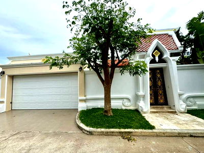 บ้านเดี่ยวให้เช่า : ให้เช่า View Talay Marina (วิวทะเล มารีน่า) 4 ห้องนอน 5 ห้องน้ำ 