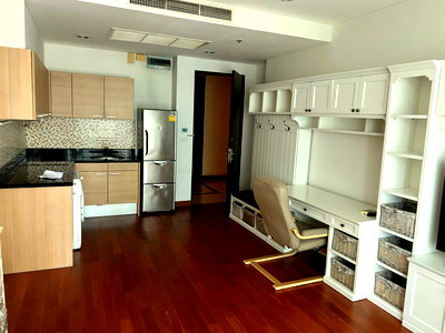 Condos for rent : Condo for Rent: The Address Chidlom  Near BTS Chit Lom 
