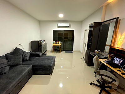 Townhouses for rent Lamlukka Khlong Hok : 🏡✨ Townhome for Rent – Pleno Town Lam Luk Ka, Khlong 5 ✨🏡