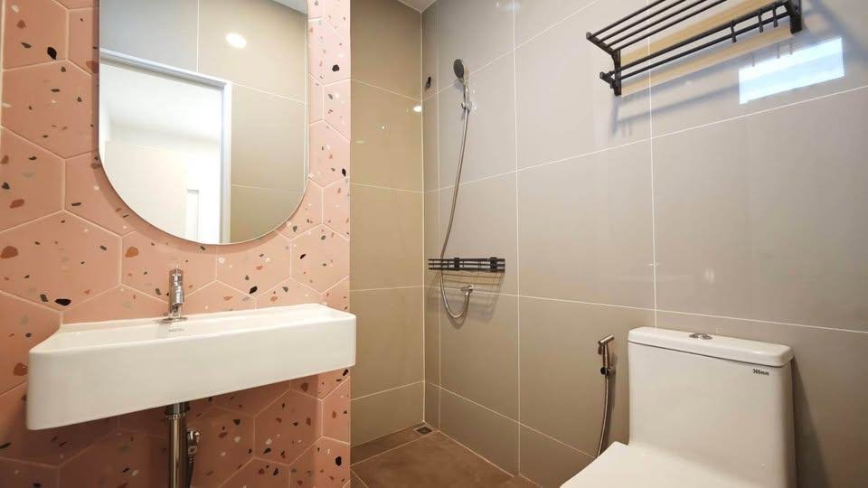 รูป LTH14073 – Townhouse for Sale | Chokchai 4 | 95 sqm | 2 Beds 3 Baths | Near BTS Ha Yaek Lat Phrao | 4.29 MB | ทาวน์เฮ้าส์ขาย โชคชัย 4 - รูปที่ 4/7