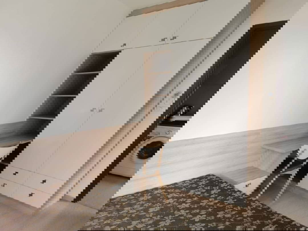 picture 2BR condo in Bangkok CBD Living | Steps from MRT Phra Ram 9 | Price Reduced 790K - U647642 - 9/19