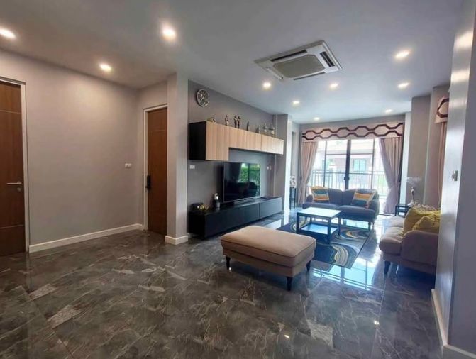 ให้เช่าบ้านเดี่ยว 3 ห้องนอน 67 ตร.ว. อควา ดิวินา รามคำแหง 94