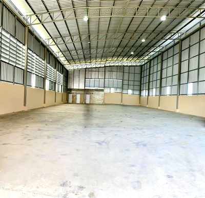 Factory for rent Sinsakhon Printing City Industrial Estate : WS6311 ☀️ Warehouse for rent in Rama 2 area, Bang Kradee 30. Includes office space and air conditioning. Only 65,000 baht/month.