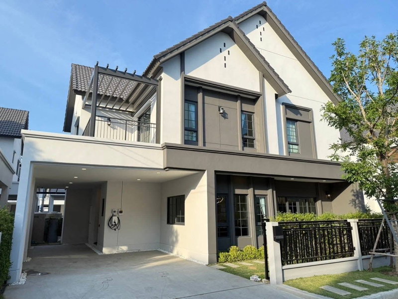 Houses for rent : 💥CP-9750💥 Available for rent: Detached house in Centro Bangna project. 👉Add Line @accessliving