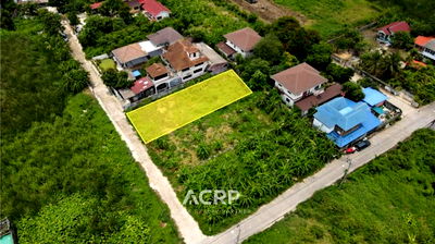 Land for sale Sukhothai Thammathirat Open University : Land for sale. 146 sq.w. soi Tonson 6/Chaengwattana-Pak Kret 20. Close to MRT station (pink line)