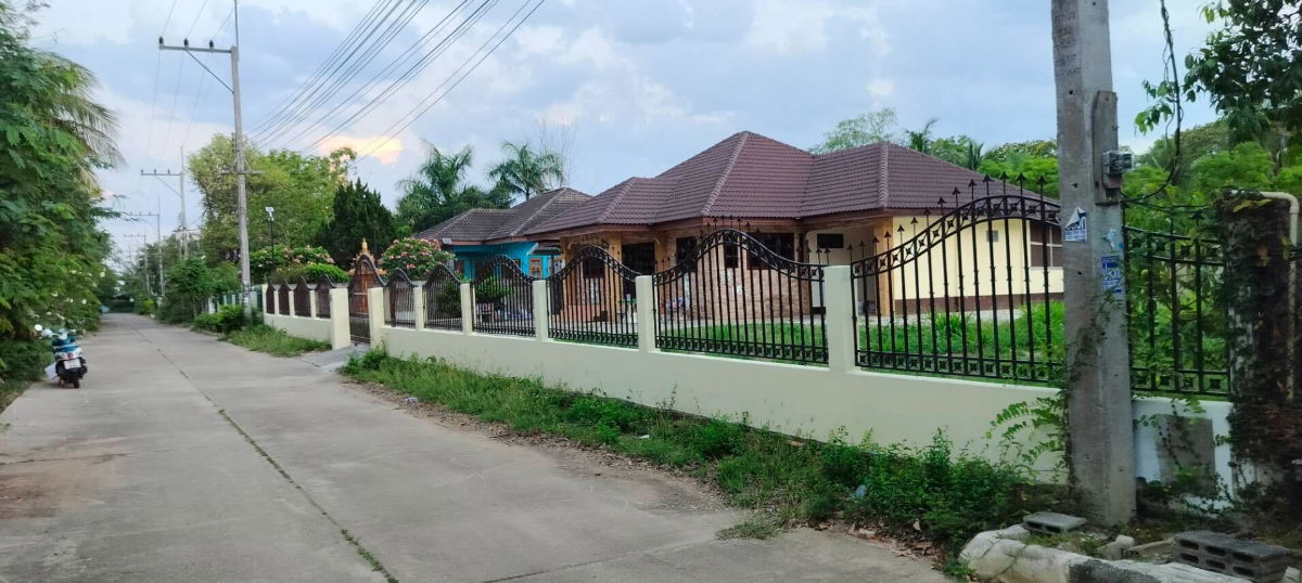 รูป ขายบ้านเดี่ยว หมู่บ้านลำพูนคันทรีโฮม ใกล้ตัวเมือง เนื้อที่ 200 ตร.ว. - รูปที่ 2/17