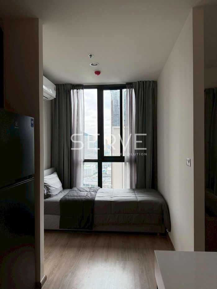 รูป 🔥ราคาลดพิเศษ! 2นอน ชั้นสูงสุด 30+ วิวดีมาก ห้องใหม่ เฟอร์จัดเต็ม Wifi ฟรี พร้อมอยู่ คอนโดทำเลดี ใกล้ MRT พระราม 9 @ NUE District R9 - รูปที่ 7/15