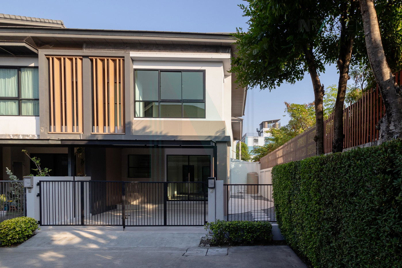 รูป 📌 ขายทาวน์เฮาส์ โครงการ พรีเมี่ยม ไทม์โฮม สวนหลวง ร.9 2 ชั้น 3 ห้องนอน 2 ห้องน้ำ - รูปที่ 1/8