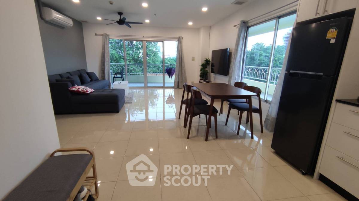 picture 3-BR Condo at Nordic Park Hill close to Phratamnak (ID 1798402) - 6/19