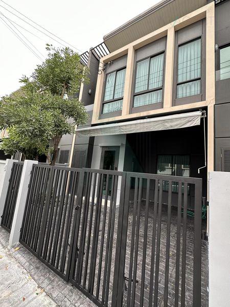 Townhouses for sale : 📌 For Sell Town house PLENO SUKHUMVIT-BANGNA 2-story 3 bedroom 2 bathroom