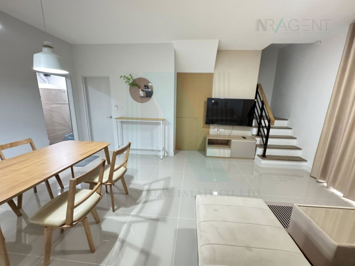 รูป 📌 ให้เช่าทาวน์เฮาส์ 2 ชั้น พลีโน่ สุขุมวิท-บางนา 3 3 ห้องนอน 2 ห้องน้ำ - รูปที่ 2/8