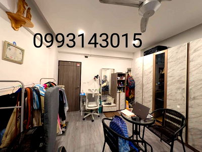 Condos for sale Makro Head Office : Condo for Sale – Phathanakan Life Complex