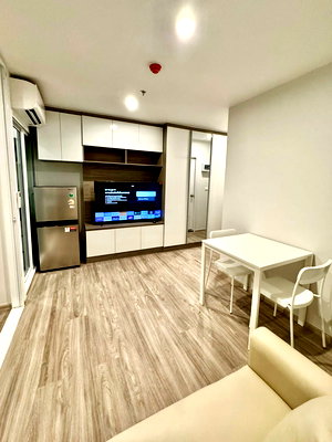 เช่าคอนโด โรงพยาบาลสำโรงการแพทย์ : 🎈#OL2601_024🎈💥ด่วน💥ว่างชัวร์ รีบคลิก ก่อนหลุดมือ‼️ 𝗙𝗼𝗿 𝗥𝗲𝗻𝘁 1️⃣0️⃣k.🔥🔥#ใกล้BTSบางนาคอนโด  รีเจ้นท์โฮมบางนา(โครงการใหม่) 