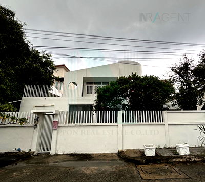 บ้านเดี่ยว ม.ศรีปทุม : 📌 ขายบ้านเดี่ยว โครงการ บ้านอมรพันธ์ 9 2 ชั้น 5 ห้องนอน 3 ห้องน้ำ