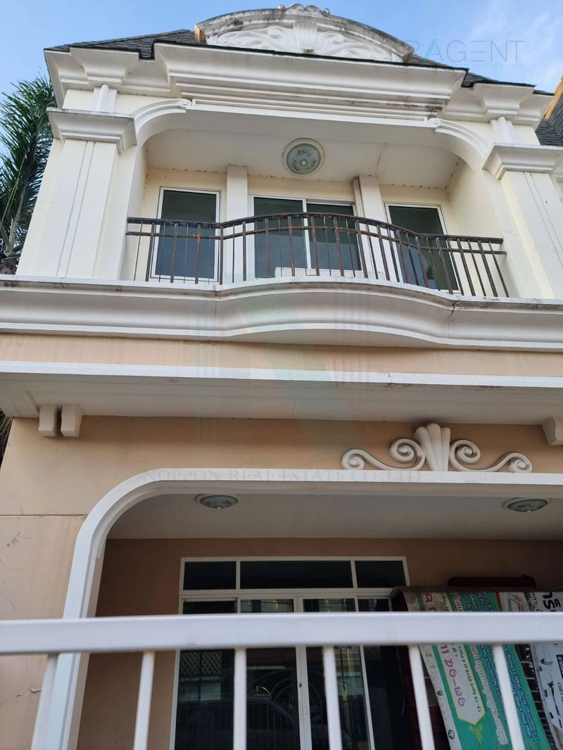 ขายทาวน์โฮม : 📌 ขายทาวน์เฮาส์ โครงการ ปริญลักษณ์ ไลท์ พระราม 5 2 ชั้น 3 ห้องนอน 3 ห้องน้ำ