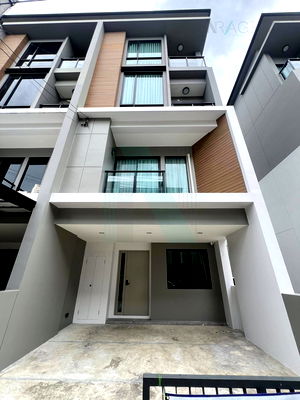 Townhouses for rent Saphan Mai : 📌 For Rent 3-story Townhouse PREMIUM PLACE PHAHOLYOTHIN - RAMINTRA 4 bedroom 3 bathroom