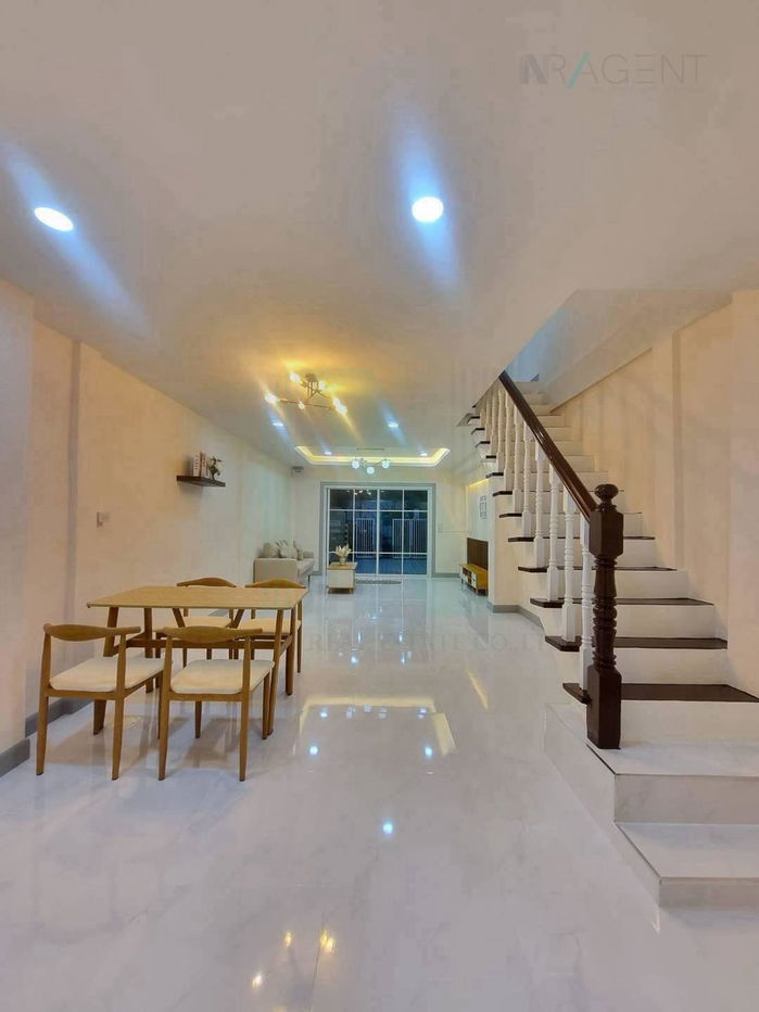 รูป 📌 ขายทาวน์เฮาส์ โครงการ หมู่บ้านรัตนาธิเบศร์ 2 ชั้น 3 ห้องนอน 2 ห้องน้ำ - รูปที่ 3/8