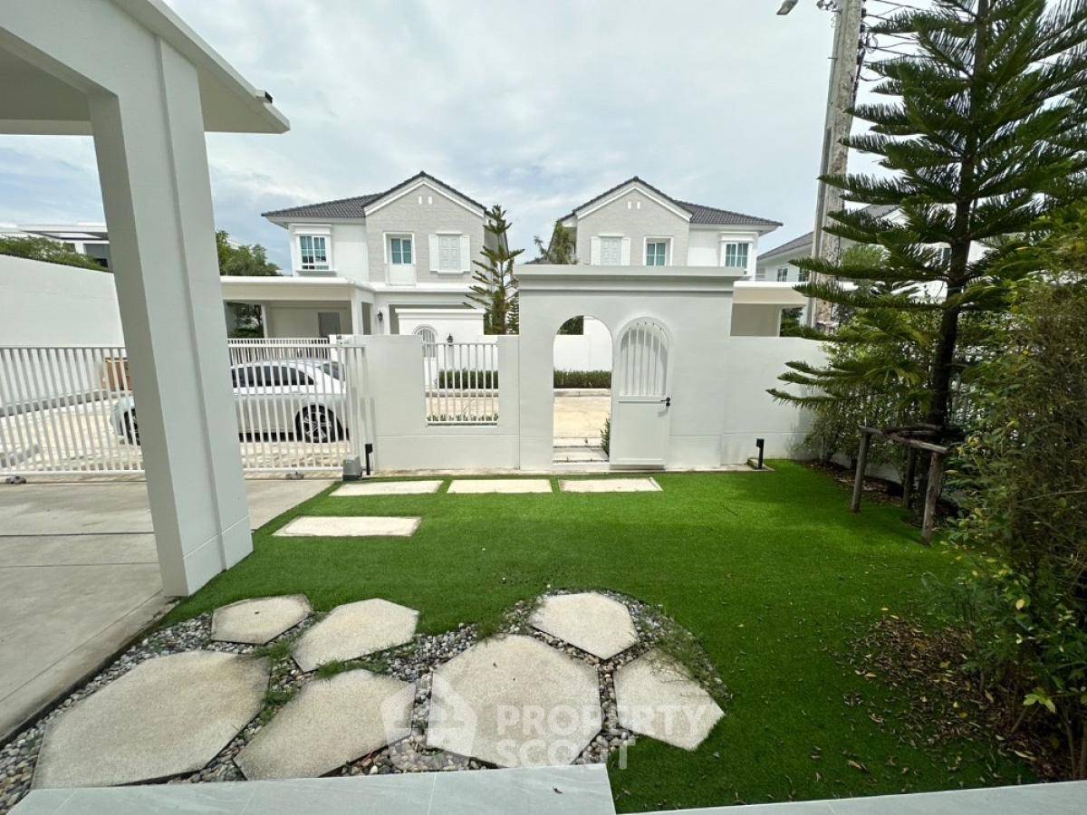 picture 3-BR House at Chaiyapruek Bangna Km 15 in Bang Chalong (ID 2524862) - 3/6