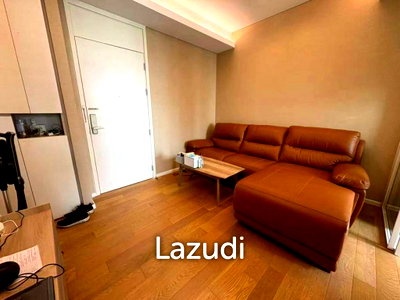 ขายคอนโด : 35.5 sqm 1 Bedroom Condo on 23rd Floor at The Saint Residences Chatuchak Bangkok