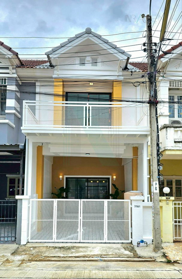 picture 📌 Townhouse for sale, Piyawararom Project, Phase 3, 2 floors, 3 bedrooms, 2 bathrooms - 1/8