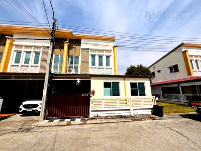 Townhouses for sale Thailand Nursing and Midwifery Council : 📌 For Sell Town house GOLDEN TOWN NGAMWONGWAN-PRACHACHUEN 2-story 4 bedroom 2 bathroom