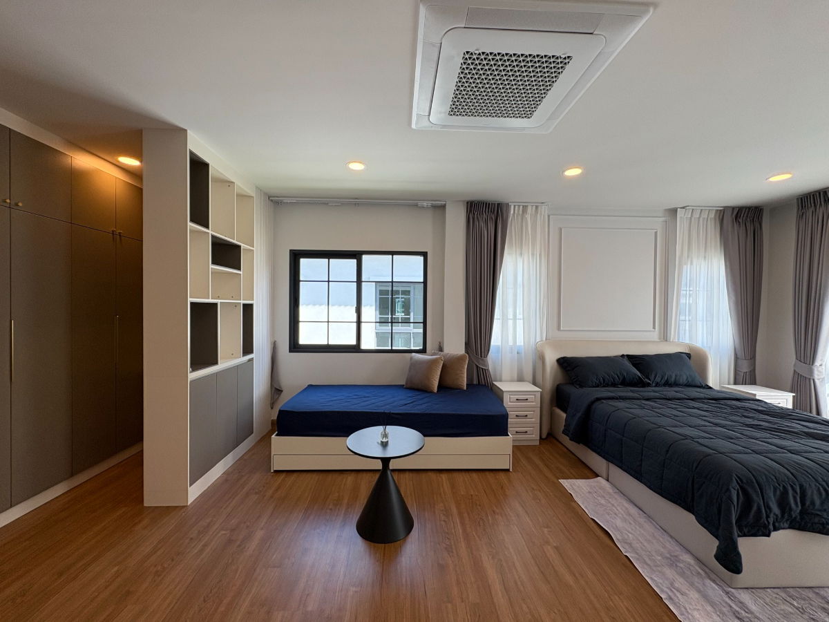 รูป ✅ ✅ Centro Bangna , Luxury House 4 ห้องนอน พร้อมเข้าอยู่ ติดต่อไลน์ @bktasset หรือโทร 095-325-8928 - รูปที่ 11/17