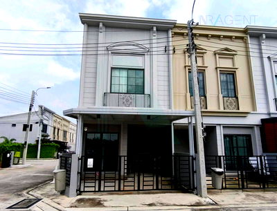 ทาวน์โฮมให้เช่า : 📌 ให้เช่าทาวน์เฮาส์ 2 ชั้น สิริ เพลส เมกา บางนา 2 ห้องนอน 3 ห้องน้ำ