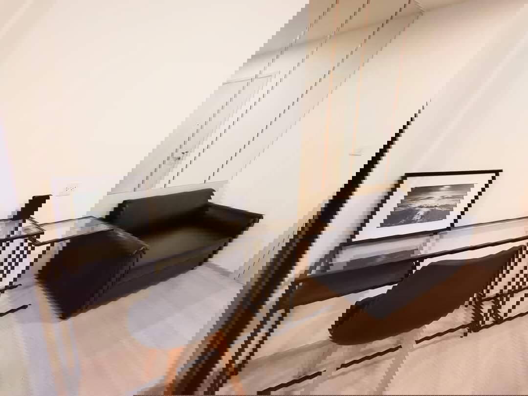 picture Life Asoke - 1/9