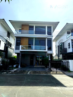 บ้านเดี่ยว ลาดพร้าว 107 : 📌 ขายบ้านเดี่ยว โครงการ ศุภาลัย เอสเซ้นส์ ลาดพร้าว 3 ชั้น 6 ห้องนอน 5 ห้องน้ำ