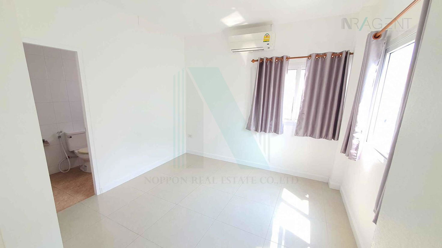 รูป 📌 ให้เช่าทาวน์เฮาส์ 3 ชั้น โฮมอินทาวน์ พหลโยธิน 73 4 ห้องนอน 4 ห้องน้ำ - รูปที่ 5/8