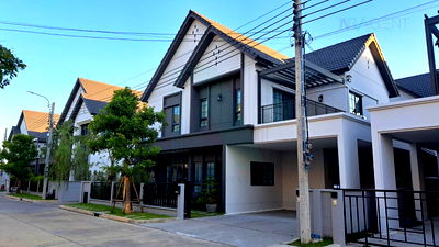 Houses for rent Bang Pu Industrial Estate : 📌 For Rent 2-story House CENTRO BANGNA 4 bedroom 5 bathroom