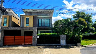 บ้านเดี่ยว เขตดอนเมือง : 📌 ขายบ้านเดี่ยว โครงการ เดอะ คอนเนค หลักสี่-ดอนเมือง 2 ชั้น 4 ห้องนอน 3 ห้องน้ำ