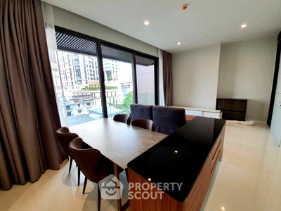 Condos for sale : 2-BR Condo at Vittorio Sukhumvit 39 near BTS Phrom Phong (ID 2524438)