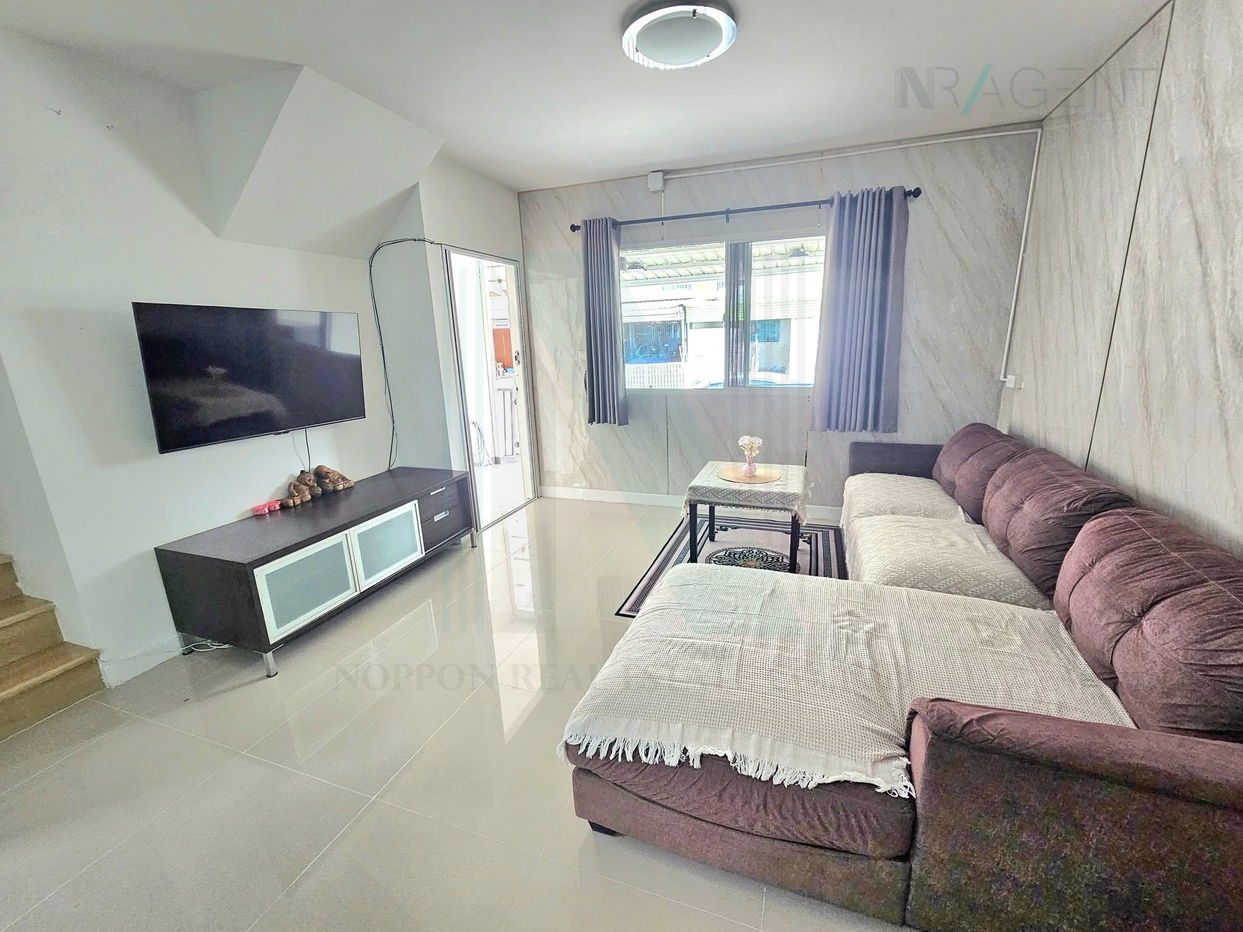 picture 📌 For Rent 2-story Townhouse PLENO SRINAKARIN 3 bedroom 2 bathroom - 2/8