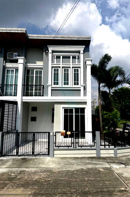 Townhouses for sale Ramkhamhaeng University 2 : 📌 For Sell Town house GOLDEN TOWN 3 BANGNA-SUANLUANG 2-story 3 bedroom 2 bathroom