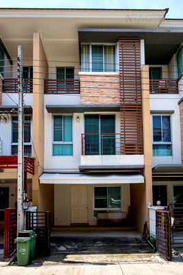 Townhouses for sale Thailand Nursing and Midwifery Council : 📌 For Sell Town house PLUS CITY PARK NGAMWONGWAN 25 3-story 3 bedroom 3 bathroom