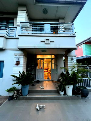 Houses for sale Khu Bon Road : 📌 For Sell House VILLA RAMINTRA 2-story 4 bedroom 2 bathroom