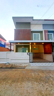 Townhouses for sale Krungthai Western Hospital : 📌 For Sell Town house BUATHONG THANI 2-story 3 bedroom 2 bathroom