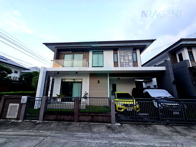 บ้านเดี่ยวให้เช่า : ให้เช่าบ้านเดี่ยว 2 ชั้น เอชเคป ซีรีน บางนา-สุขาภิบาล 2 4 ห้องนอน 4 ห้องน้ำ