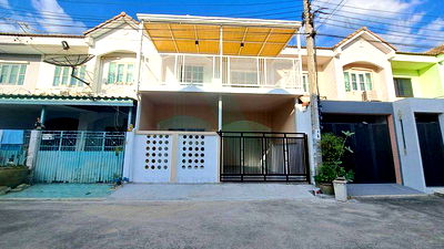 Townhouses for sale Krungthai Western Hospital : 📌 For Sell Town house BUATHONG THANI 2-story 4 bedroom 2 bathroom