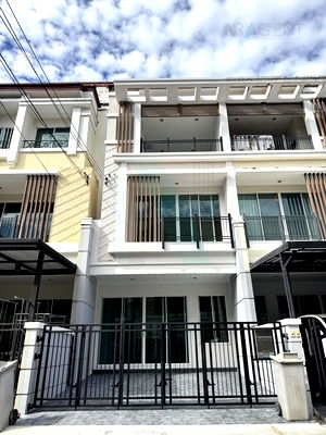 Townhouses for sale Bang Khen : 📌 For Sell Town house BAAN KLANG MUANG URBANION KASET - NAWAMIN 2 3-story 3 bedroom 3 bathroom