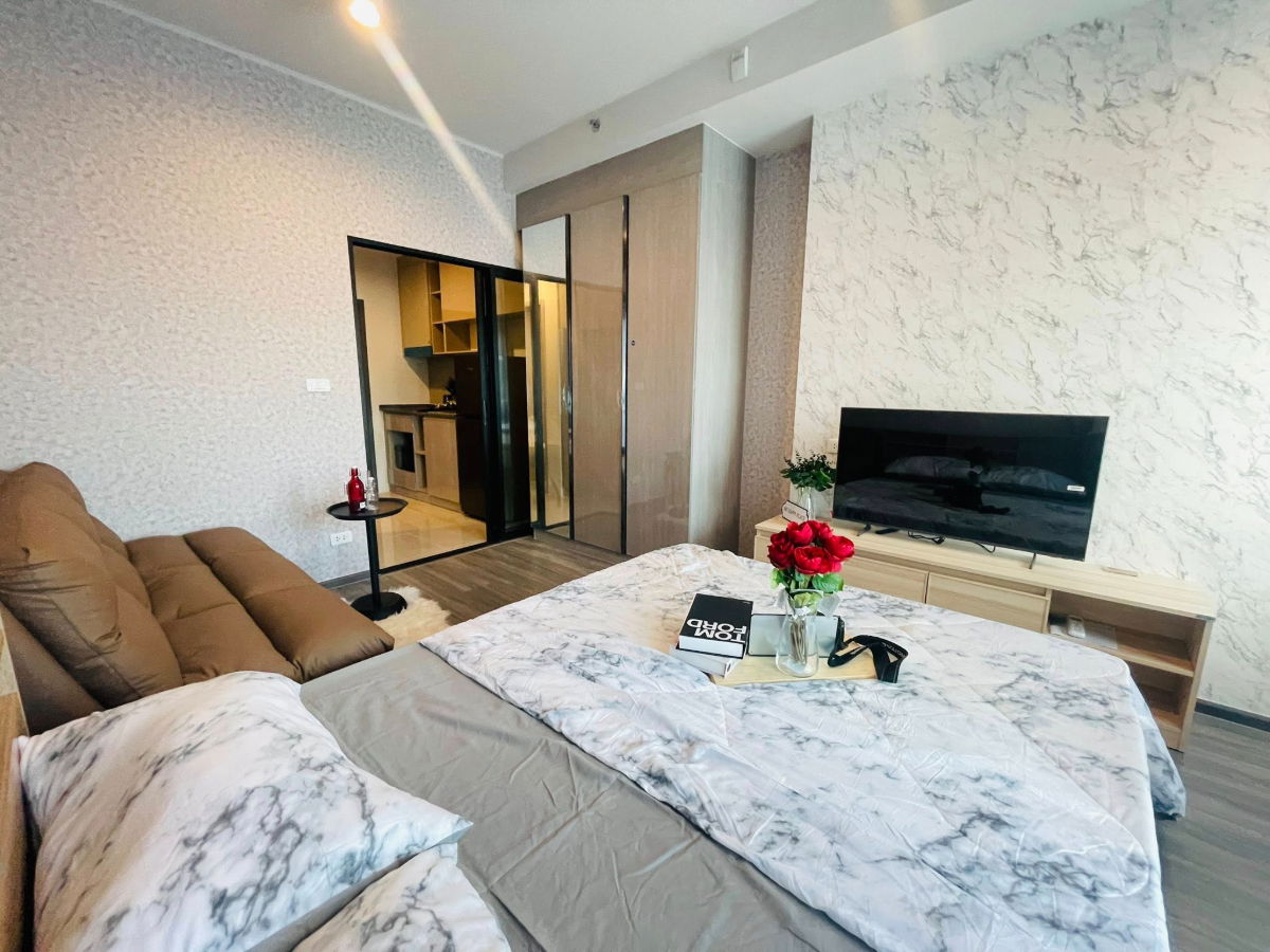 picture @Condorental condo for rent Ideo Ramkhamhaeng - Lam Sali Station - 1/9