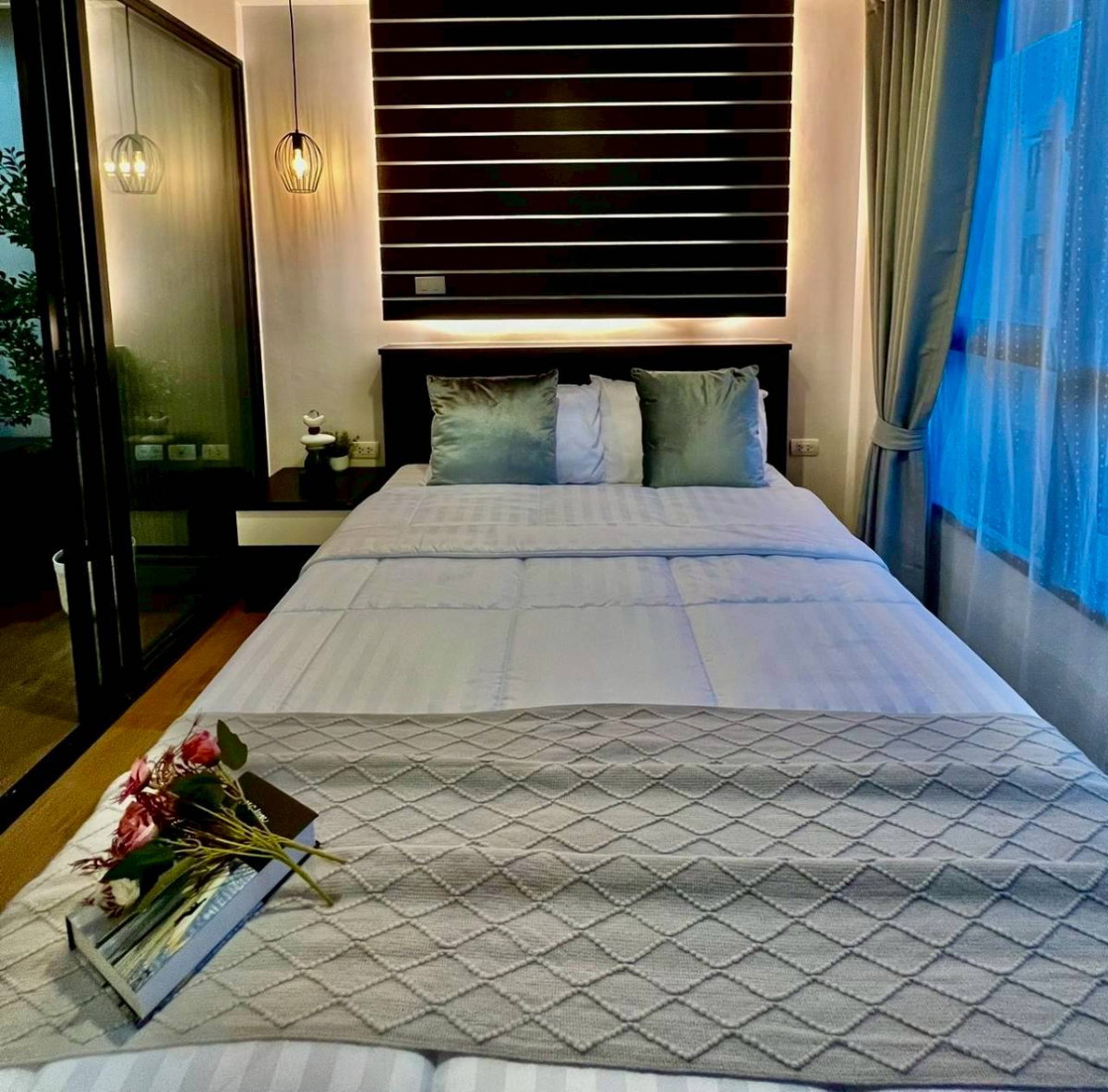 Centrio Condominium For Sell WR-04133