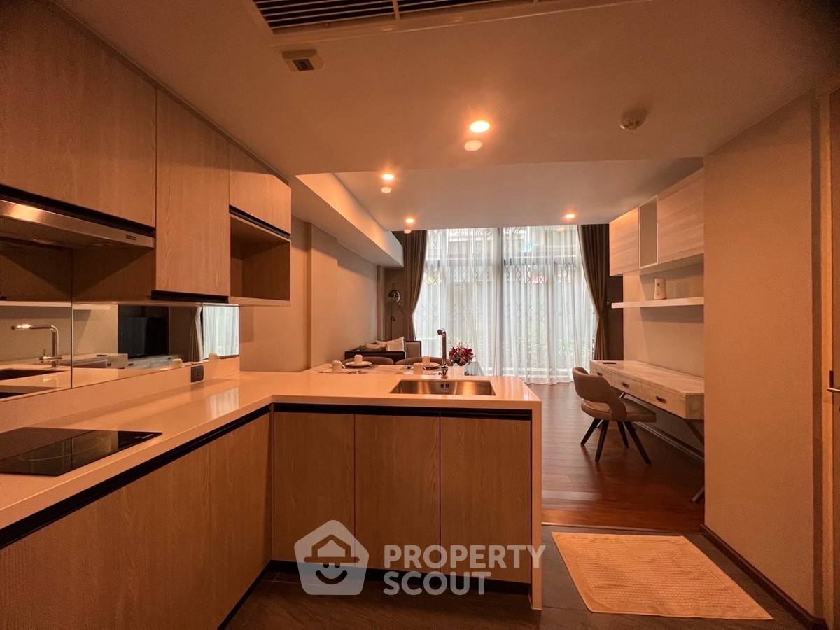 picture 1-BR Condo at Na Vara Residence near BTS Chit Lom (ID 2523416) - 3/13