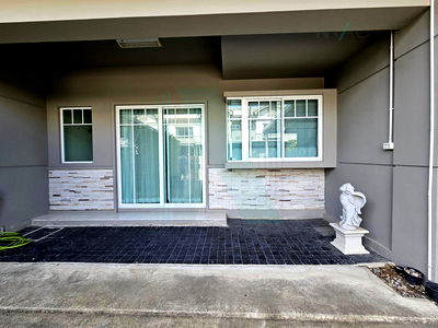 Townhouses for rent Bang Pu Industrial Estate : 📌 For Rent 2-story Townhouse VILLAGGIO SRINAKARIN-BANGNA 3 bedroom 3 bathroom