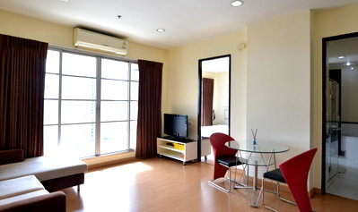 Condos for rent : Baan Klang Krung. 1bed 55sq.m. Line id: @pfagent